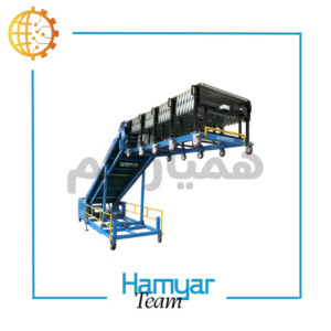 ۸m Loading Belt Conveyor for Bags with PVC Grip Belt, adjustable width 40-100cm, geared motor drive, side-angle shot.
