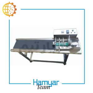 تصویر نوارنقاله جت پرینتر ۱.۵ متری بدنه آهن طراحی‌شده توسط ماشین‌سازی همیار (همیارتیم) با ساختار صنعتی مقاوم، شاسی آهنی سنگین، تسمه PVC مناسب خطوط چاپ تاریخ، تجهیزشده با موتورگیربکس صنعتی و سرعت قابل تنظیم. این نوارنقاله مخصوص جت‌پرینتر برای خطوط بسته‌بندی کوچک و نیمه‌صنعتی ساخته شده و قابلیت سفارشی‌سازی عرض از ۸.۵ تا ۶۰ سانت را دارد. مناسب جت‌پرینترهای معتبر بازار و سازگار با نیاز تولیدکنندگان در بازارهای آنلاین تجهیزات صنعتی و بخش مقایسه قیمت.