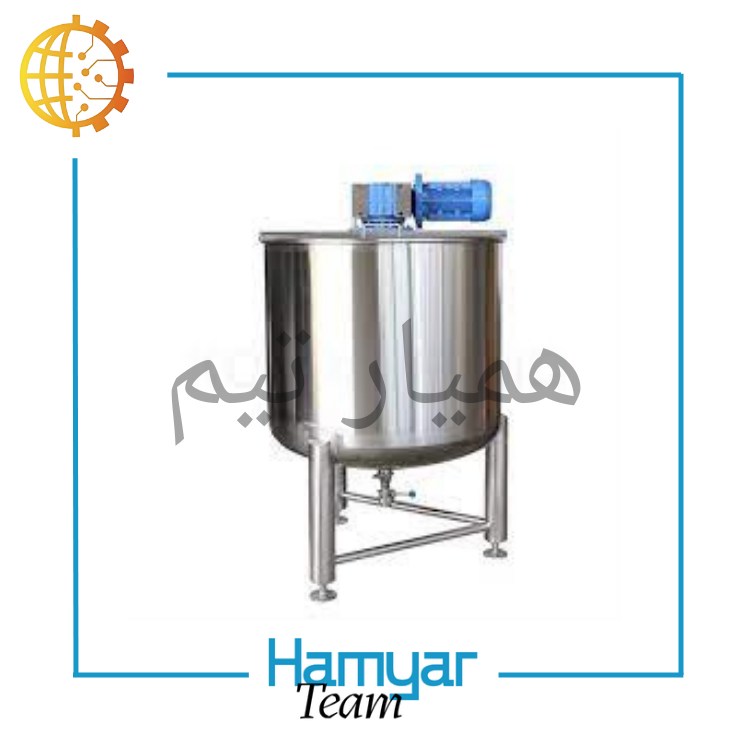 تصویر میکسر استیل صنعتی تک‌جداره با ظرفیت ۱۰ تن، مجهز به همزن گیربکسی با سرعت متغیر، بدنه از ورق استیل 304 ضخیم، شاسی فولادی مقاوم و سیستم تخلیه دستی، طراحی مهندسی دقیق، مناسب برای مخلوط‌کردن مواد شیمیایی و مواد غذایی، قابلیت سفارشی‌سازی کامل، برند ماشین‌سازی همیار و همیارتیم، ظاهر واقعی صنعتی با قابلیت تطبیق با B2B و کارگاه‌های کوچک، بررسی قیمت در بازار تجهیزات صنعتی به‌طور طبیعی لحاظ شده.